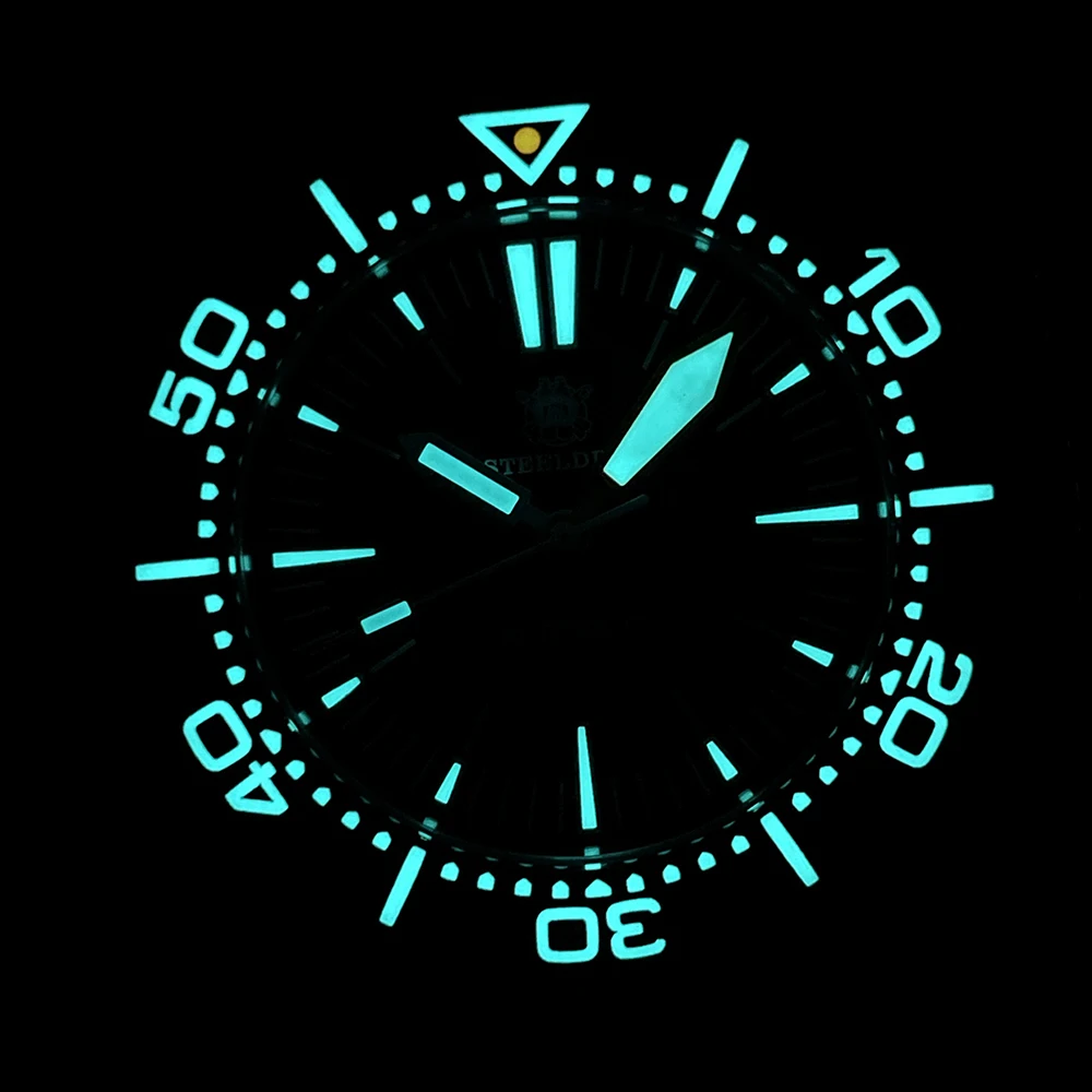 STEELDIVE Men Automatic Watch 49.6mm Mechanical Wristwatch 120Bar Waterproof BGW-9 Luminous Ceramic Bezel NH35 Integrated Case - Image 4