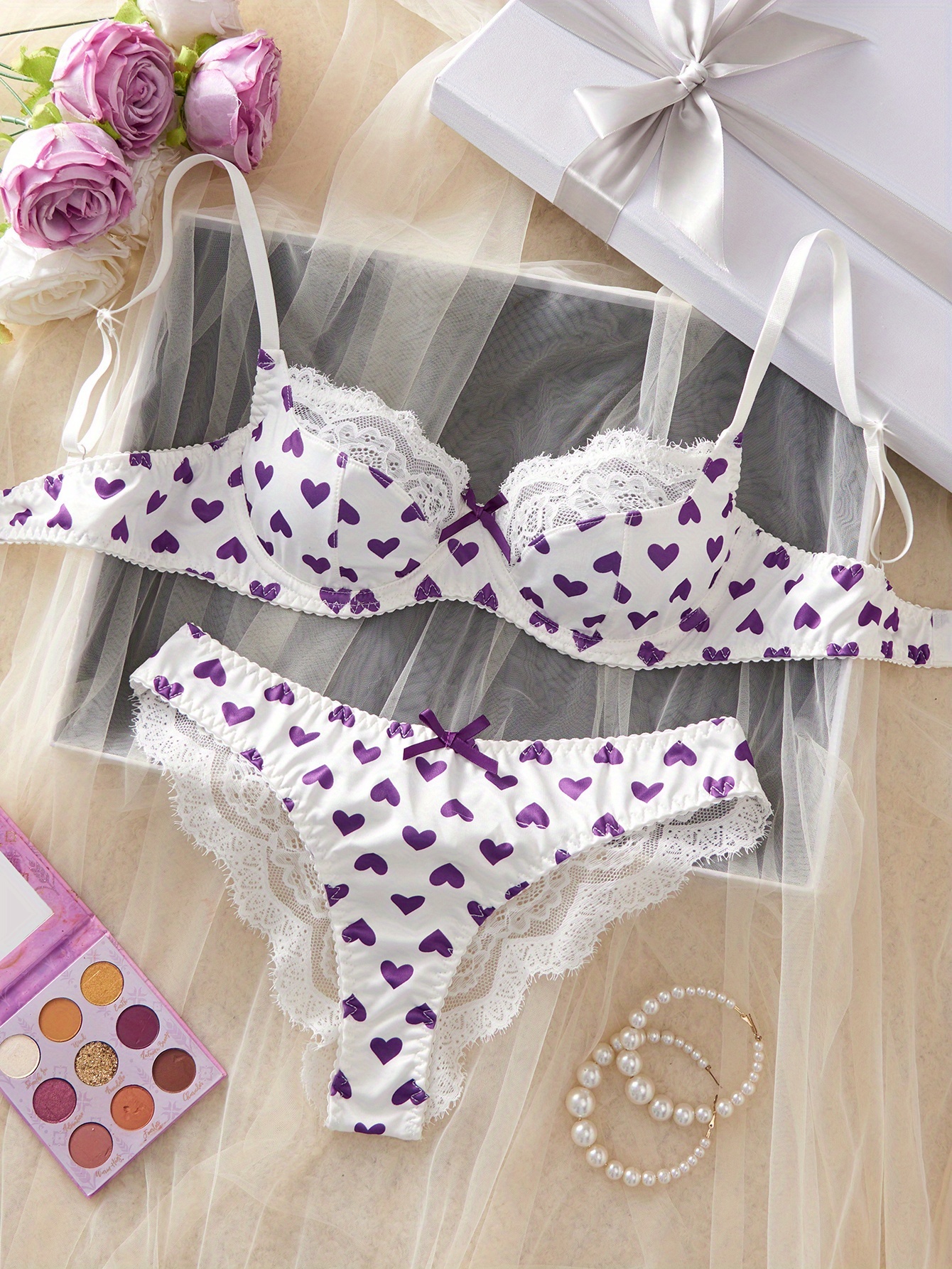 • Women's Bra Set with Heart Print and Lace Trim • Comfortable and Close-Fitting Everyday Underwear • Valentine's Day Special Collection • Elegant Style with Contrast Lace Detail • Everyday Underwear | Elegant Bra Set | Comfortable Fit - Image 3