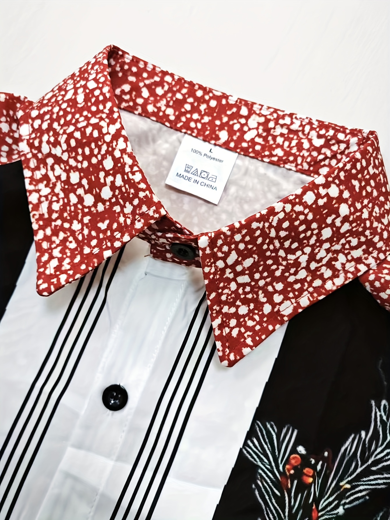 Men'S Stylish Long-Sleeve Shirt with a Collar, Decorated with a Black Bow Tie And a Vest Featuring Print Elements of White Snowflakes And Pine Trees, Embodying a Christmas Theme, Perfect for Festive Occasions, Casual Wear, Parties - Image 3