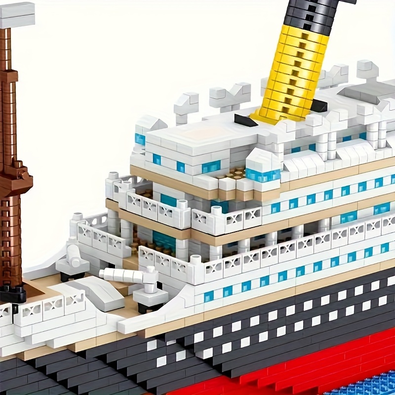 Building Blocks of The Titanic Ship, a Model Toy for Assembly, Decorative Ship Blocks, a Puzzle Toy Suitable for Boys And Girls, Perfect As a Gift for Christmas And Halloween. - Image 2