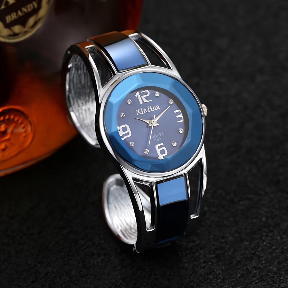 Women's Vintage Quartz Watch with Alloy Strap & Case - Elegant Retro Wristwatch Suitable for Daily Wear, Casual & Formal Events - Affordable Timepiece - Image 3