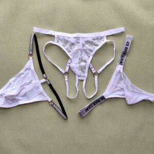 3pcs Men's Underwear Set - 3 Style Variety (Solid Colors) with Heart-Shaped Metal Ring Belt - Non- Fit Briefs/Escorts/Boxers - Machine Washable Casual & Casual Attire for Men