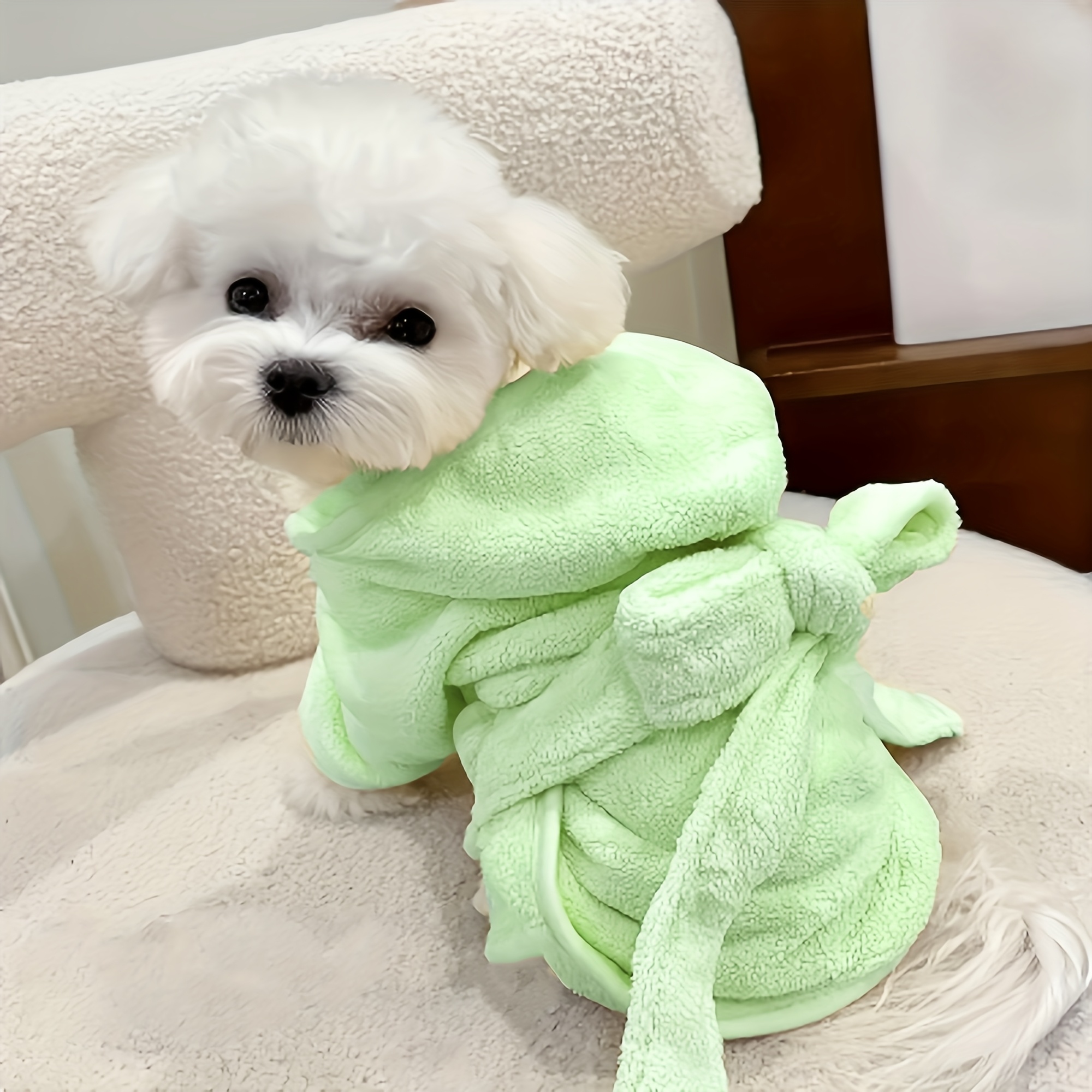Ultra-Soft Quick-Dry Pet Bathrobe for Small & Medium Dogs & Cats - All-Season Lightweight Design with Safety Closure, Easy-Button Entryway, Machine Washable, Cozy Fleece-Lined for Warmth, Pet Washrobe, Cozy Fleece Lining - Image 11