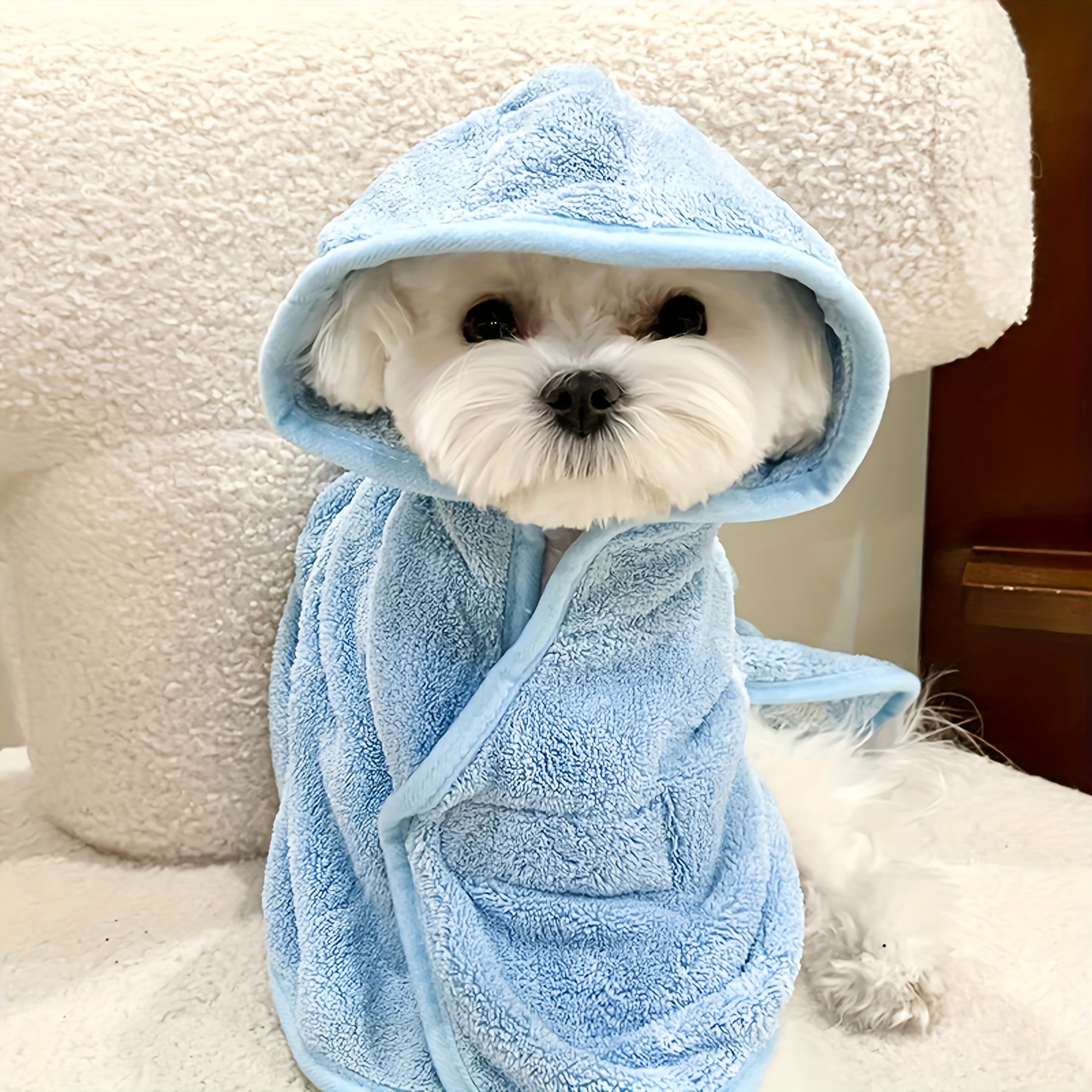 Ultra-Soft Quick-Dry Pet Bathrobe for Small & Medium Dogs & Cats - All-Season Lightweight Design with Safety Closure, Easy-Button Entryway, Machine Washable, Cozy Fleece-Lined for Warmth, Pet Washrobe, Cozy Fleece Lining - Image 5