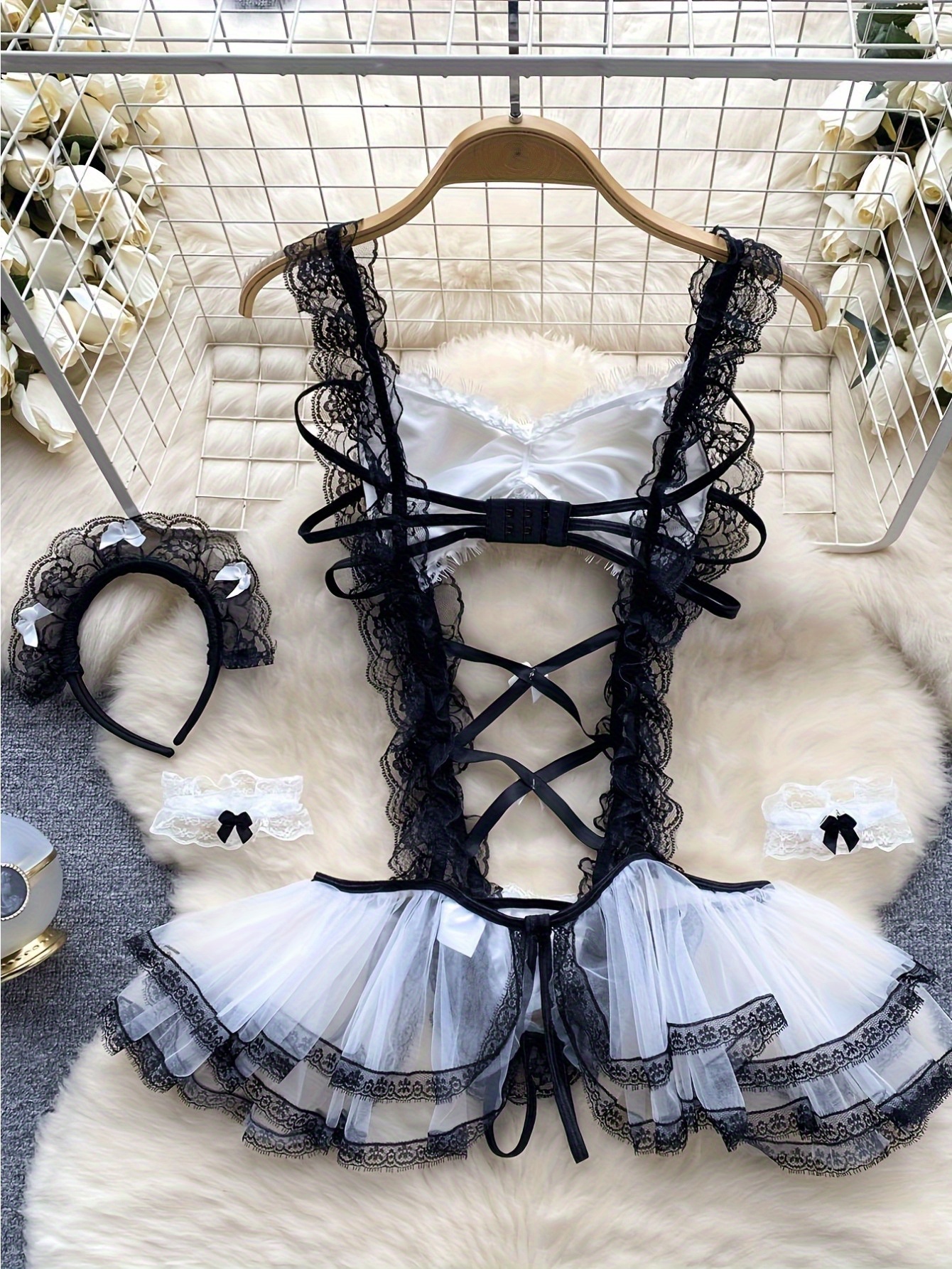 7pcs Sexy Maid Role-Play Costume Set for - Gothic/Bourgeoise Lingerie with Lace Bodice, Ruffled & Garter Belt - Cosplay Outfit, Themed Parties, Photoshoots - Delicate Fabric Texture (Hand Washable) Complete - Image 2