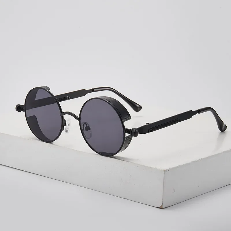 Personalized Red Sunglasses Men Round Punk Alloy Metal Sunglasses Uv400 Goggles Gothic Style Shades Sunglases