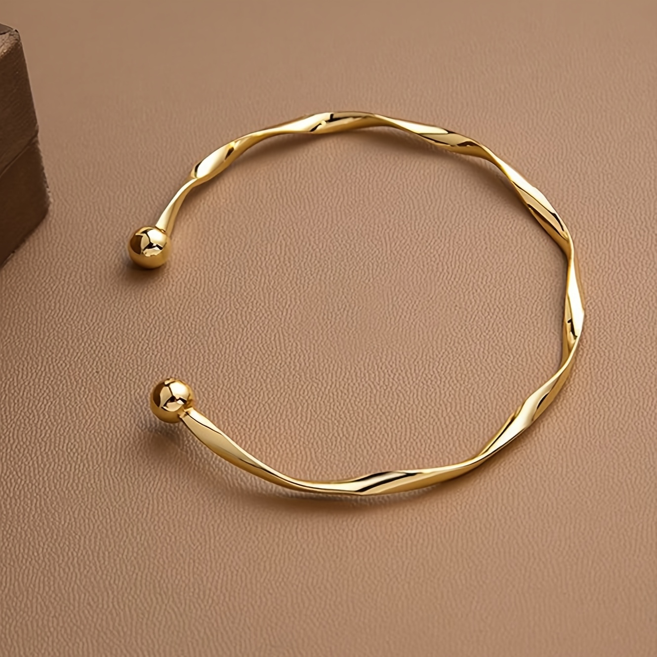 1 Möbius Loop Bracelet for Women and Couples, Round Open Adjustable Bangle, Fashionable Hong Kong Style - Image 3