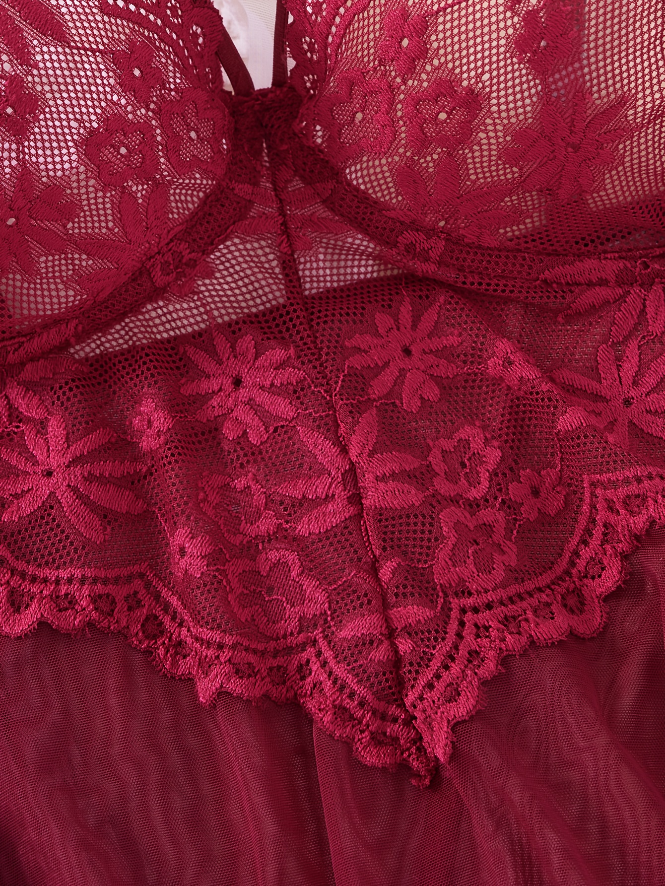 Random 1 Set Sexy Nightgown, Sweet Style Contrast Lace Pajama, Bold Apparel to Showcase Feminine Charm, Fashionable Sheer Camisole Dress, Backless Deep V Comfortable Spaghetti Strap Nightgown - Image 3