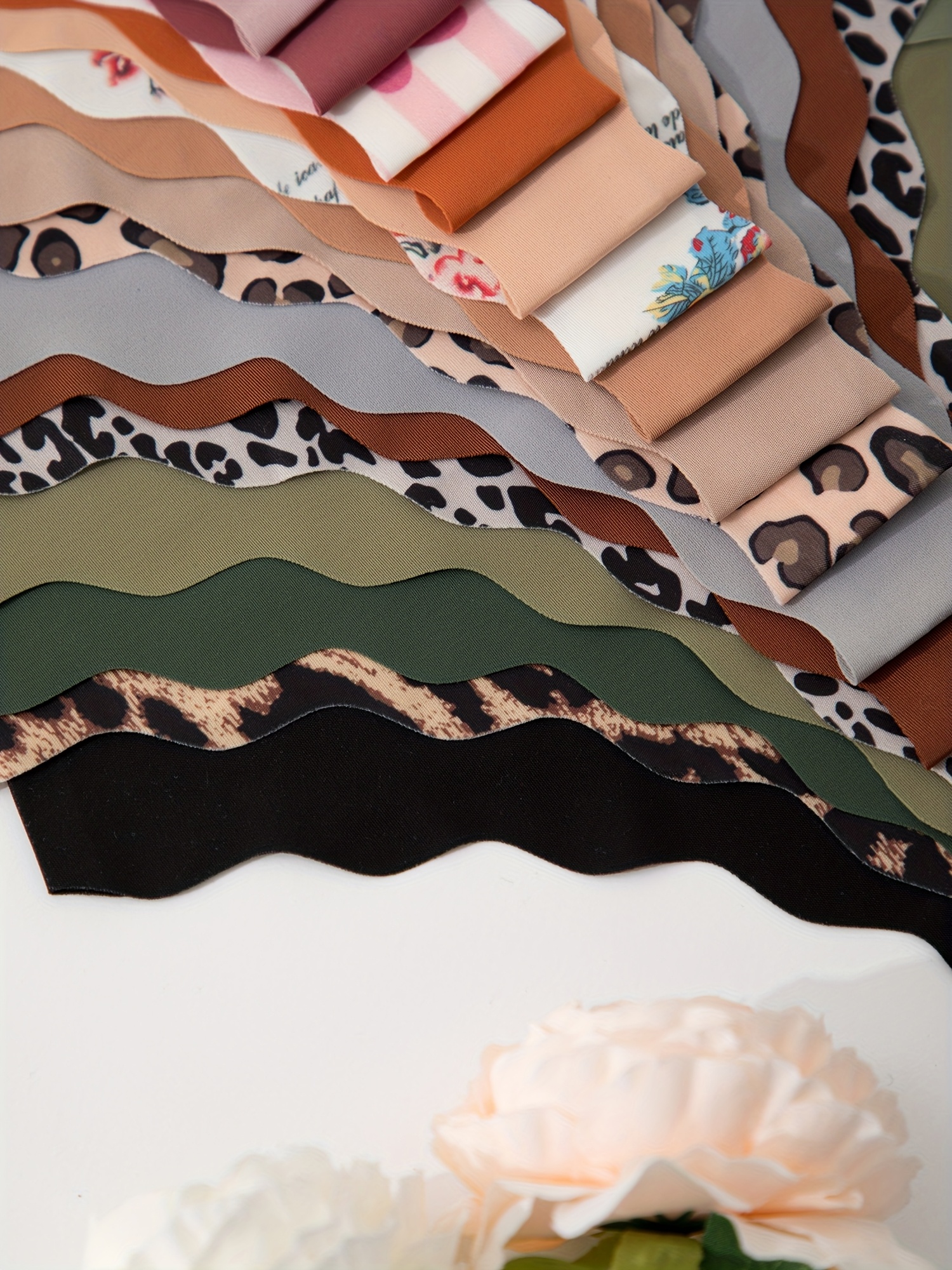 Random 7-pack seamless leopard-print leaves and flowers love printing solid color simple underwear solid color low waist seamless suit soft, comfortable, breathable and quick-drying thong suit. - Image 7