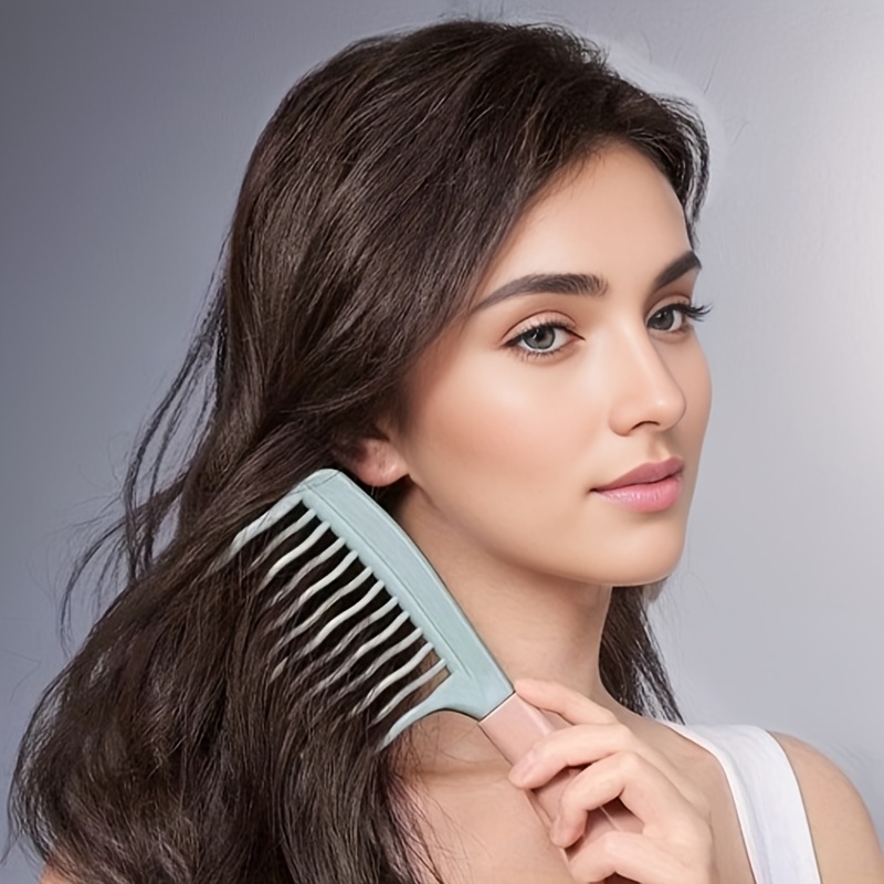 A Set of Wide-Toothed Combs, Ideal for Long Curls And Voluminous Styles - Stylish Black And Light Blue Combs with ABS Handles, Perfect for Managing Curls And Home Massages, an Ideal Holiday Gift for Friends, Elegant Hair Combs - Image 7