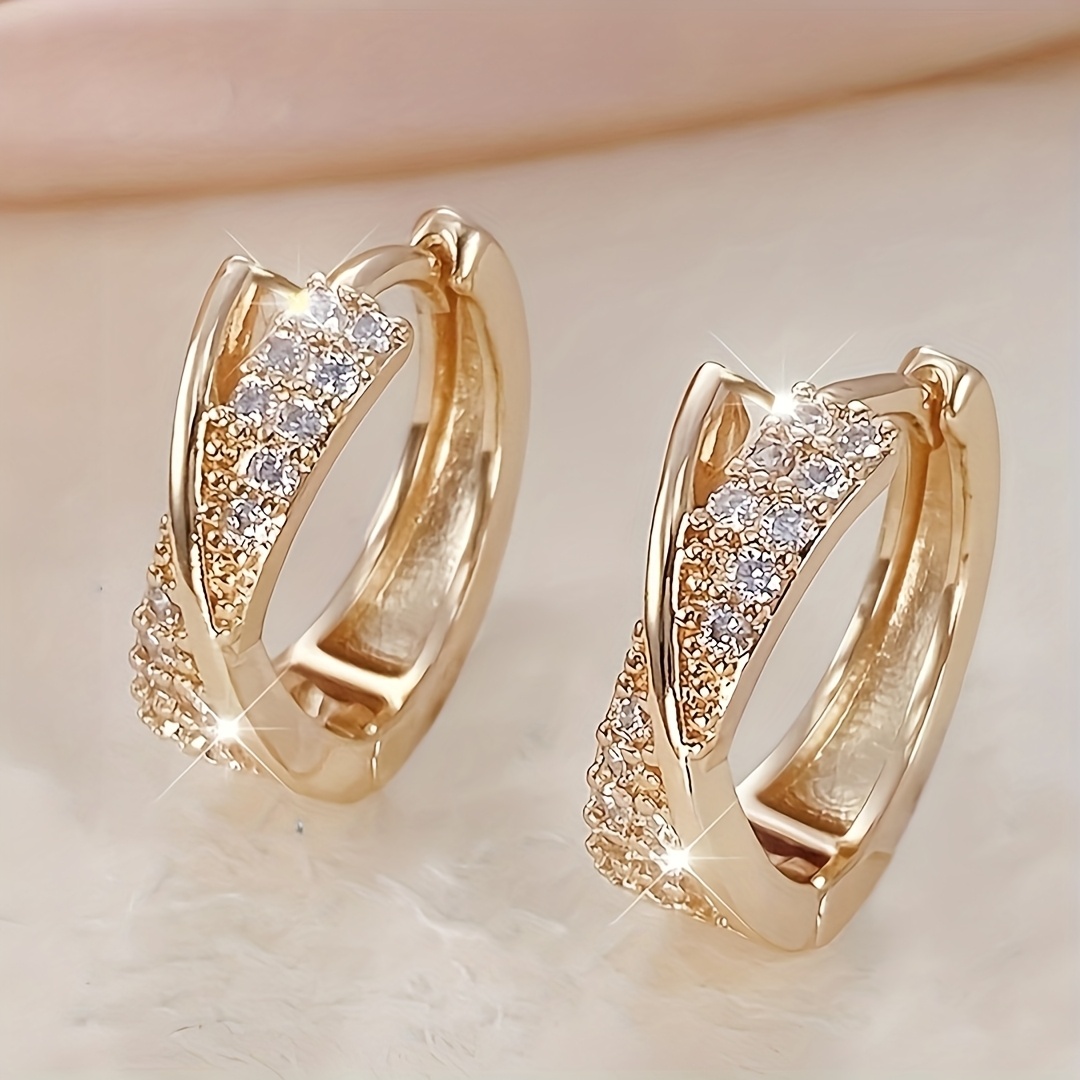 1 Pair Elegant -Plated Copper & Cubic Synthetic Zirconia Clip- Earrings for Women - Small Round Earrings Suitable for Parties, Weddings, Daily Wear - Year-Round Luxury Gift - Image 2