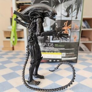 Takashi Taketani Alien Action Figure - PVC Collectible Model with Detailed Head, Arms, and Tail Design - Perfect for Bookshelf, Car, or Office Decor - Ideal Gift for Anime Fans, Anime Figure