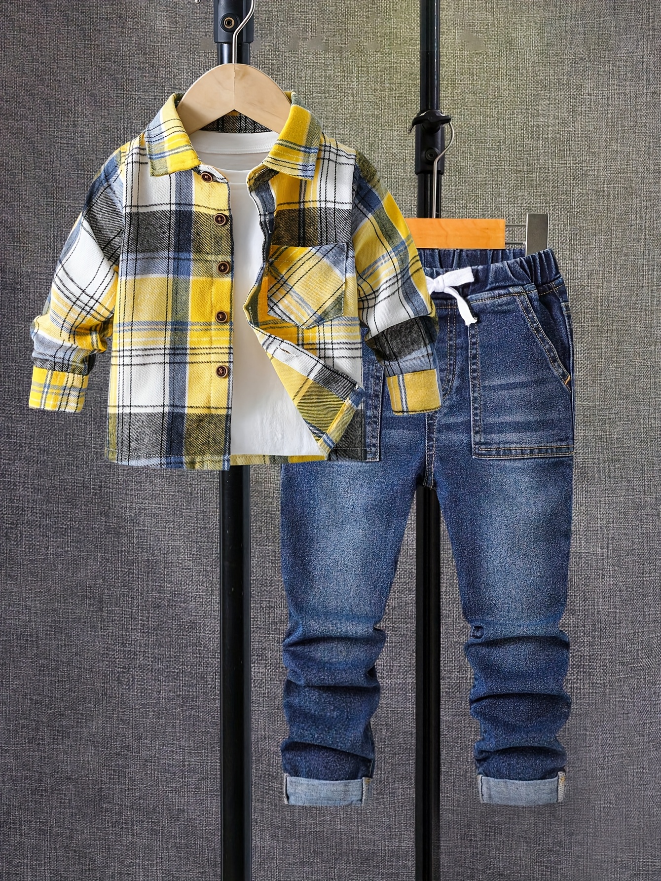 Boys' Spring/Autumn Plaid Shirt and Jeans Two-Piece Set: Fashionable Versatile Long Sleeve Top + Stretch Denim Pants for 3, 4, and Youngsters - Casual Wear, Perfect for Daily Outings and, for Outdoor, Perfect for Outdoor