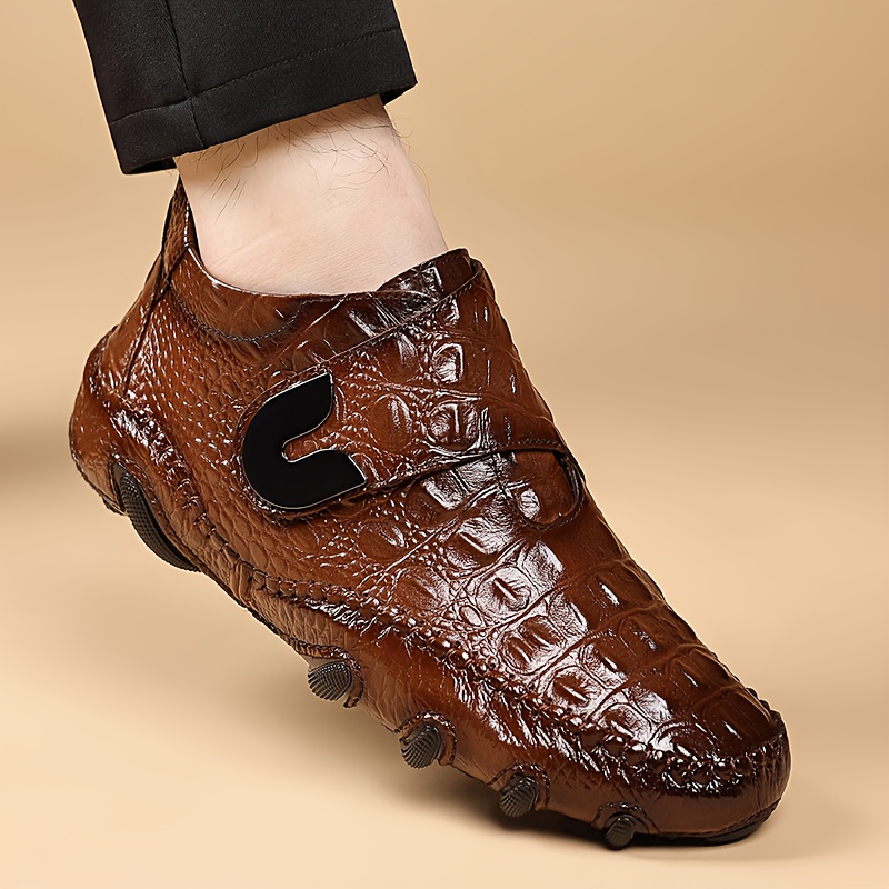 Top-grain 2025 Autumn/winter New Fashion Business Casual High-top Shoes, Featuring a Top-grain Upper and Slip-resistant, Wear-resistant Rubber Sole. The Buckle Design Allows for Easy On-and-off Wear, Suitable for Daily Casual Use, Business Banquets - Image 9