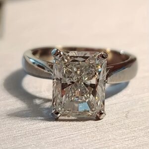 1pc S925 Silver Set 3.3-carat Moissanite Ring For Women'S Engagement, Fashionable And Elegant Ring, Suitable For Daily Parties, Birthday Parties And Other Life Scenarios. It Is A Gift For Friends, Family, Couples And Anniversaries