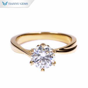 Cultivate Lab-created Diamond Rings, 1-5 Carat Lab-created Diamond Rings, Set in 925 Sterling Silver. This Sparkling Lab-created Diamond Ring Is Suitable for Weddings, Christmas, and Valentine's Day.