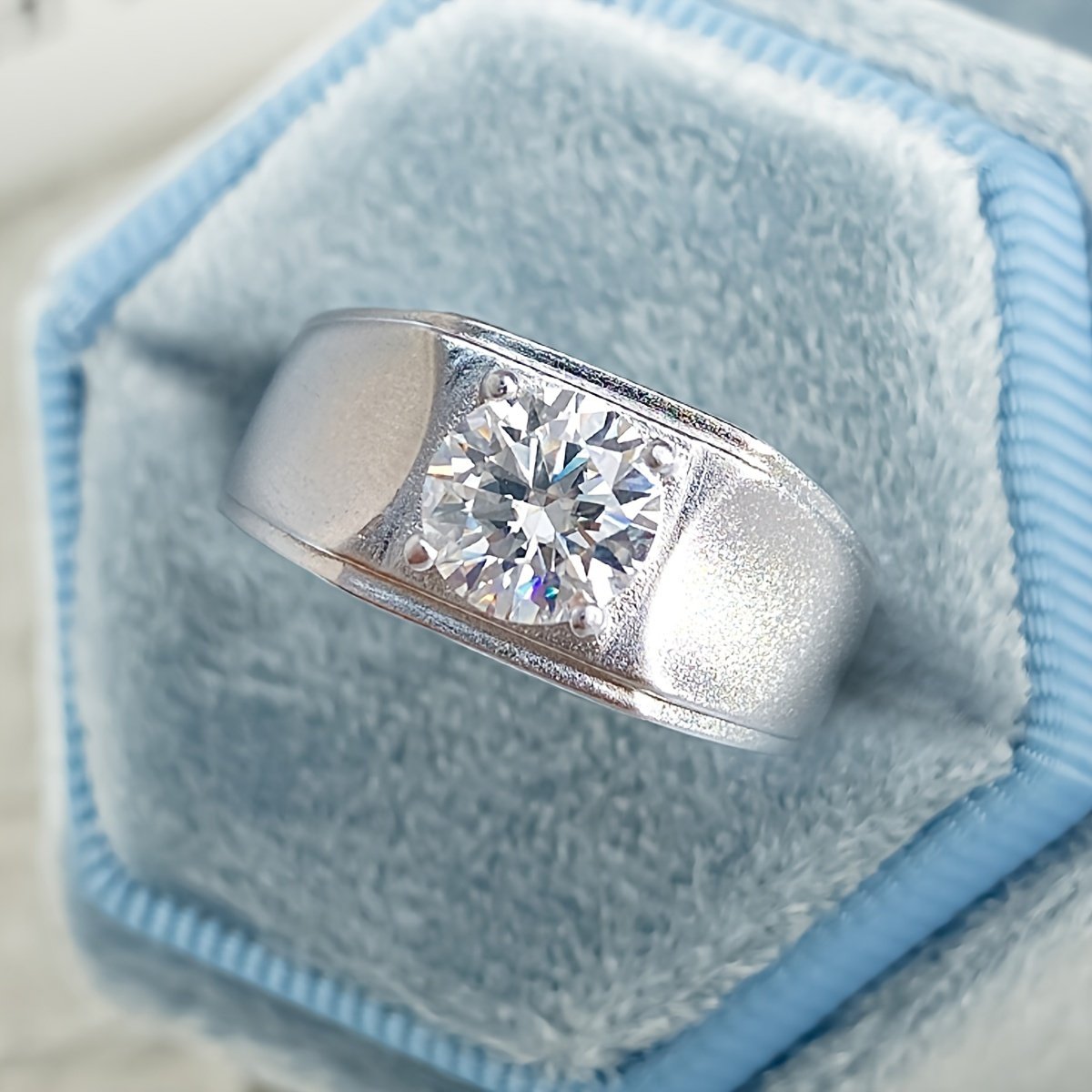 7.2g Lab-created Diamond 1pc 1~1.05 Carat Trendy Cool 925 Sterling Silver Ring with D Color and VS Clarity, Exquisite Accessory Jewelry for Daily Wear, Banquet, Party, Holiday, Birthday, Wedding, Anniversary Gift - Image 2