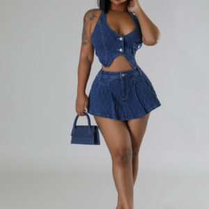 Fashionable Fitted Sleeveless Denim Set with a Buttoned Halter Neck, Stylish And Trendy.