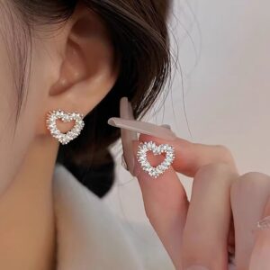 Women's Korean/Japanese Cute Heart Earrings - Minimalist Small Heart Studs, for Daily Wear & Party Jewelry, Valentine's Day Gift, Year-Round Elegant (No Plating)