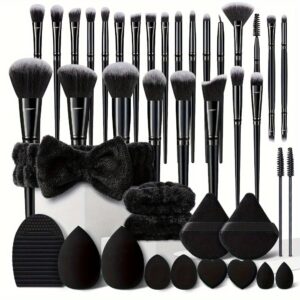 A Set of Black Makeup Brushes Featuring 13 Premium Synthetic Tools for Foundation, Concealer, Eyeshadow, And Blush, Along with a Makeup Sponge And a Cleaning Tool.