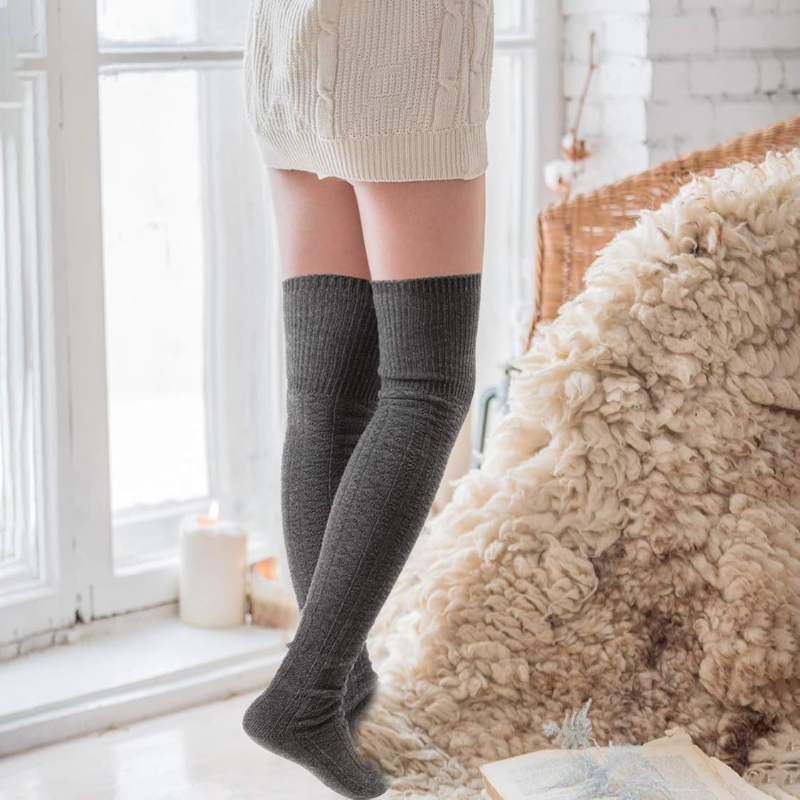 1/ 2/ 4 Pairs of High-quality Autumn and Winter Women's Socks, Thigh Warm, Soft and Comfortable Socks for Autumn and Winter, Knee High Travel, Outdoor S Calf Socks Over Knee Socks - Image 2