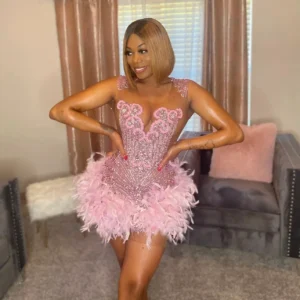 Sexy Pink Homecoming Dresses For Black Girls Feather Crystals Birthday Party Short Cocktail Dresses Mini Customized