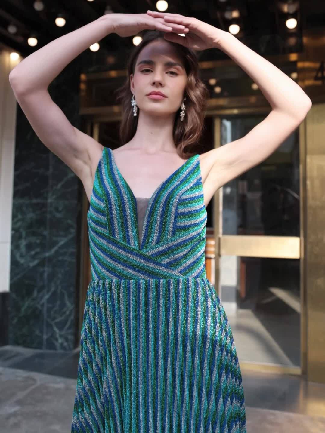 Elegant Blue Multicolor Deep V-Neck Prom Dresses Long Zip Back A-Line Pleated Sparkly Formal Evening Gowns Bule And Green Cocktail Party Gowns For Teens Wome Mother Of The Bridal Dresses Long - Image 10