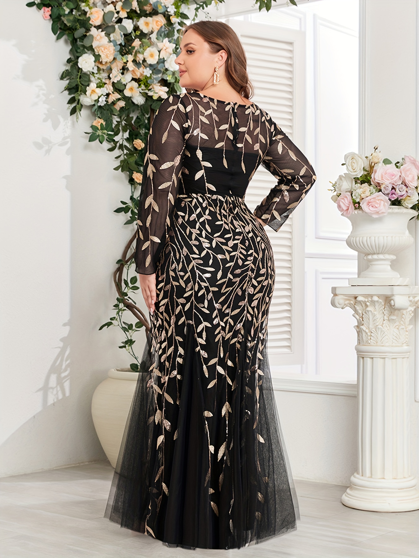 Plus Size, Women's Solid Color Long Sleeve Round Neck Fully Lined Back Zipper Fishtail Maxi Dress Embroidered Evening Dress Mesh Host Wedding Dress Splicing Party Dress - Image 9