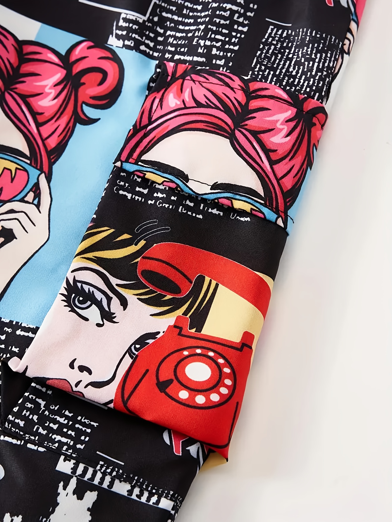 This Is a Sweet And Casual Autumn Outfit for Girls, Featuring Cartoon Prints And Fitted Long Sleeves with Pockets, Not Including Bags Or Other Additions. It Is Suitable for School Uniforms And Teen Girls' Clothing - Image 4