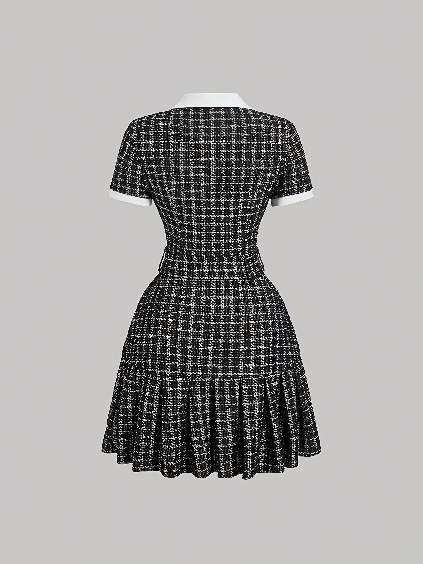 A Short-Sleeved Dress Featuring a Clear Checkered Pattern in a Vintage French Style, Combined with Retro Chess Prints. Perfect for Wear, It Embodies a Aesthetic with an Old-Money Vibe, Showcasing a Preppy Look. Adorned with Pearl Button Details And - Image 6
