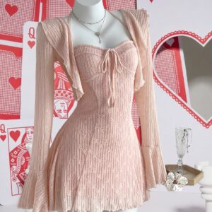 American Vintage Y2K Sexy Lace Patchwork Square Neck Tube Top Long Sleeve Bodycon Hip-Length Mini Dress, Millennial Waist-Cinching Sexy Niche Dress, Perfect for Outings, Music Festivals, and Valentine's Day