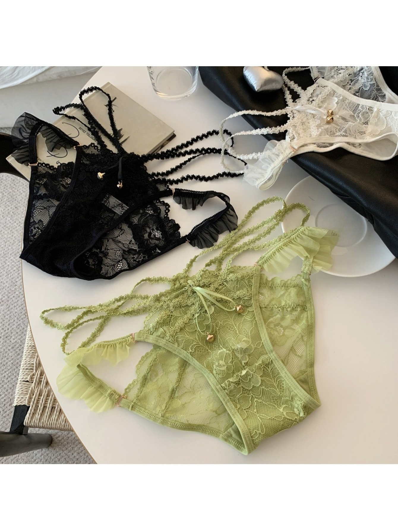 4pcs Women' Low-Rise Lace Underwear - Sheer Hollow-Out Briefs with Bell Strap, Semi- Solid Color Panties Suitable for &, Elegant Lingerie for Casual Attire or Special Occasions - Image 2